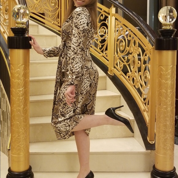 M boutique snake print dress - Picture 5 of 5